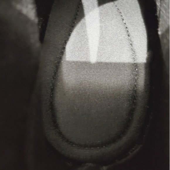 Clark's Enfield Tess Black Ankle Leather Boots - Picture 11 of 17